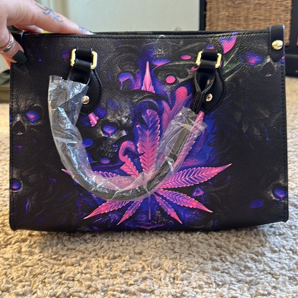 Colorful custom pot leaf / skull handbag ! BRAND NEW / NEVER USEDD - Picture 3 of 5